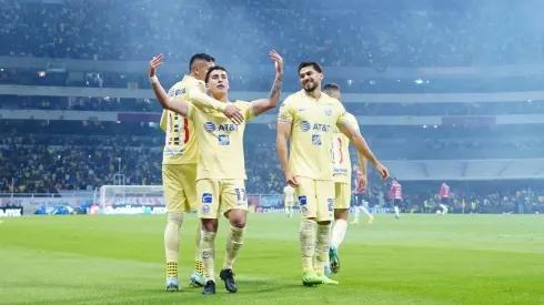 América derrotó 2 a 1 a Chivas en el Clásico Nacional del Apertura 2022 de la Liga MX.