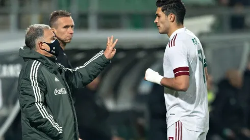 Al parecer, Raúl Jiménez no llegará al 100 por ciento a Qatar 2022.