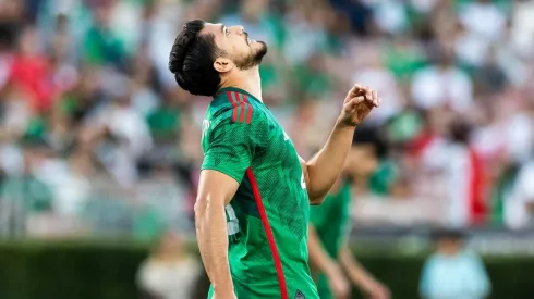 Henry Martín debe ganarse un lugar en México.