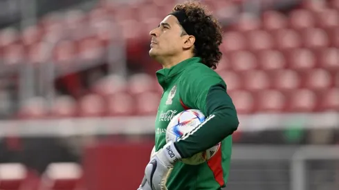 Guillermo Ochoa recibió tres goles de Colombia.