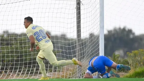 Román Martínez fue autor del único gol.