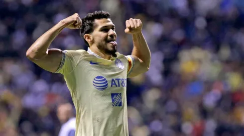 Henry Martín ya convirtió en una tradición su festejo de gol.