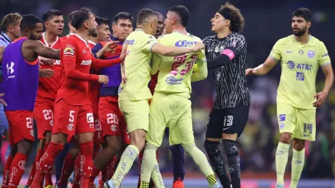 Emilio Lara terminó con enfado la Semifinal.