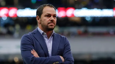 Baños podría ser reemplazado en América.