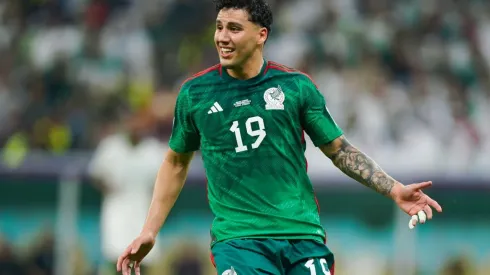 La pareja de Jorge Sánchez causó polémica.