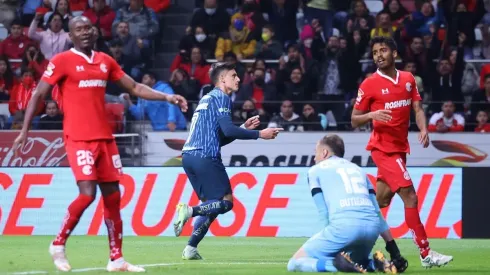 El Rayito Rodríguez puso el 2-0 para América.