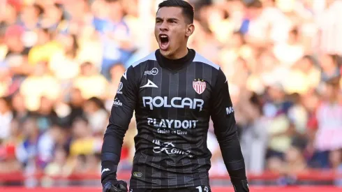 Malagón peleará la titularidad con Jiménez en América.