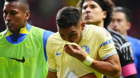 La zaga de América sufrió en la Copa Sky.