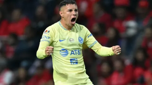 Emilio Lara sufrió una fractura de costillas luego de reportar en Coapa.