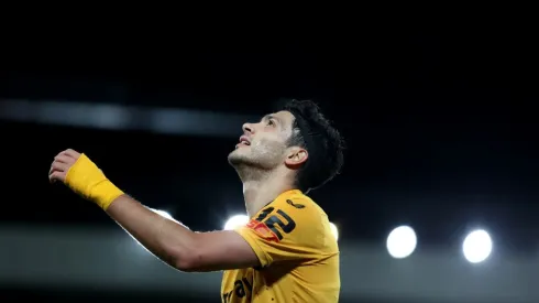 Raúl Jiménez no llegará al América.