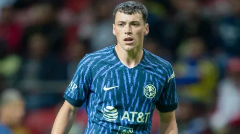 Viñas no cumplió un buen papel en América.