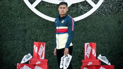 Salvador Escalante puso su talento a disposición de América.