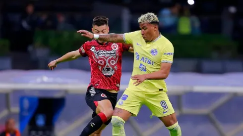 Roger Martínez pasa por sus últimos momentos en América.