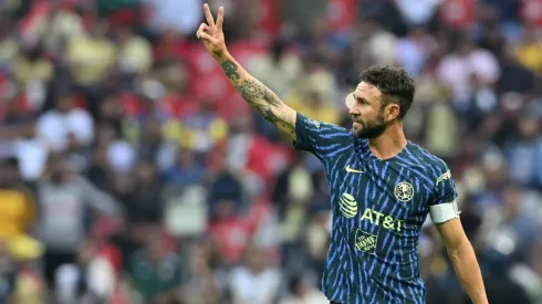 Layún no hace menos que América lleve un año sin perder en casa.