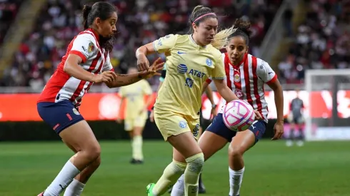 Katty Martínez buscará mantener el buen paso ante Chivas.