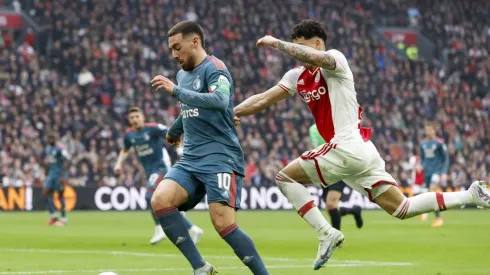 Jorge Sánchez no tuvo un buen partido ante Feyenoord.