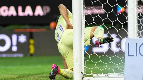 Henry Martín causó polémica con su festejo.