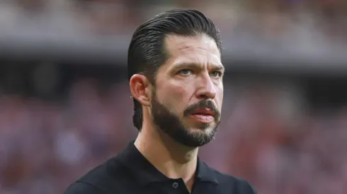 Atlas pone a la venta a cinco figuras de su plantilla