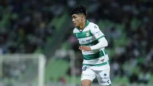 Omar Campos interesa en América, pero Santos no lo dejará ir tan fácil.