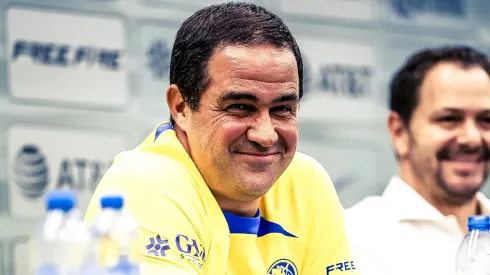 Jardine ya decidió quienes jugarán en la delantera ante las bajas.