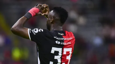 El colombiano es nuevo futbolista de las Águilas.