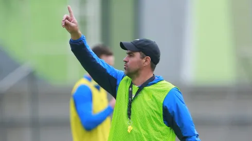 CIUDAD DE MEXICO, MEXICO – JULIO 5: Andre Soares Jardine, Director Tecnico del America durante el entrenamiento del equipo America del Torneo Apertura 2023 de la Liga BBVA MX en las instalaciones de Coapa el 5 de Julio de 2023 en la Ciudad de Mexico, Mexico. (Foto: Mauricio Salas/JAM MEDIA)