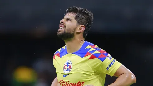 Araujo tiene posibilidades de irse al futbol de Grecia.