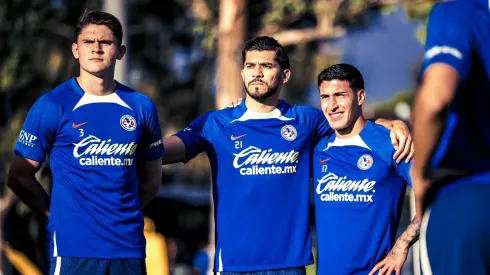 Con Henry Martín de vuelta, América tiene plantel casi completo.
