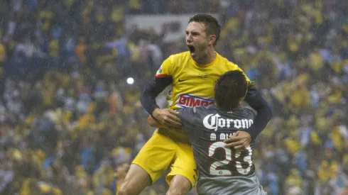 Miguel Layún en la Final del Clausura 2013 ante Cruz Azul.