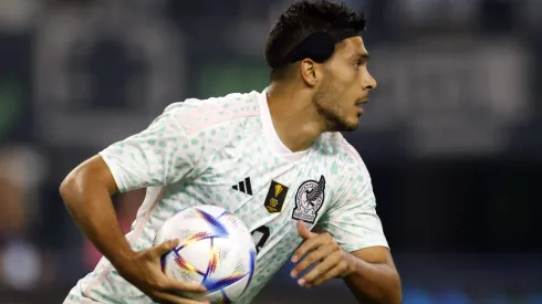 Raúl Jiménez volvería a ser titular con el Tri.