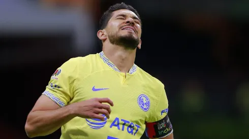 Henry Martín llegará sin ritmo al duelo ante Chivas.