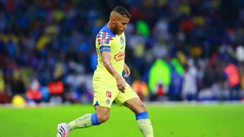 El menor de los Dos Santos se afianzó del puesto titular azulcrema.