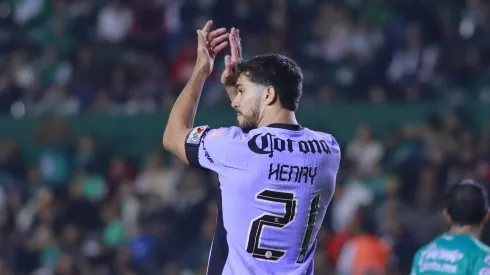 Henry Martín fue el mejor hombre de América con su doblete.