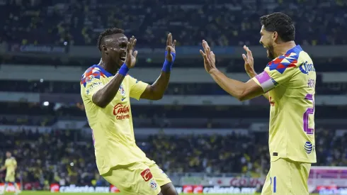 Quiñones es mejor pateador de penales que Henry.