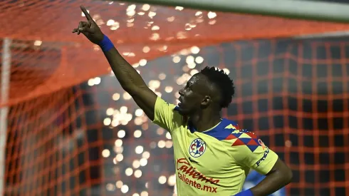 Quiñones confesó como fue que eligió cobrar a lo Panenka ante León.