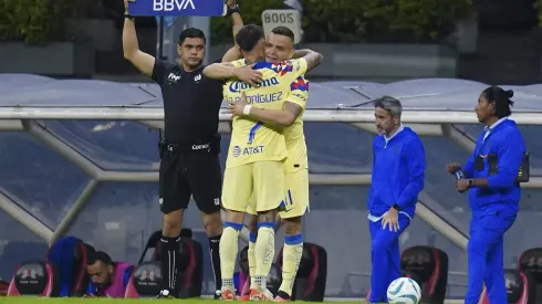 Los dos uruguayos de América están abiertos a escuchar ofertas este mercado.