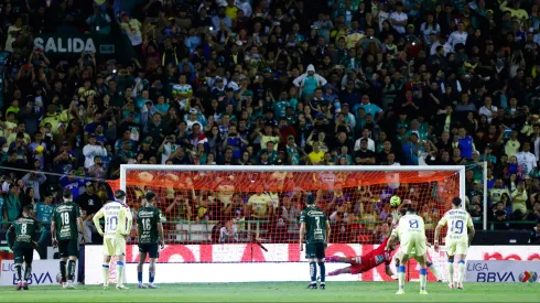 Jonathan Rodríguez marcó su primer tanto del torneo.