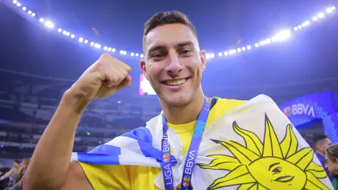 Cáceres renovaría con el América.