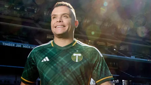 Jonathan Rodríguez llega Portland con un complicado reto que si cumplió en el América