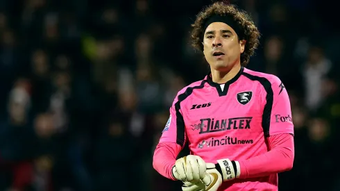 Guillermo Ochoa podría volver a la Liga MX, pero no con el América