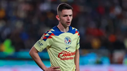 América debe reemplazar a Álvaro Fidalgo.
