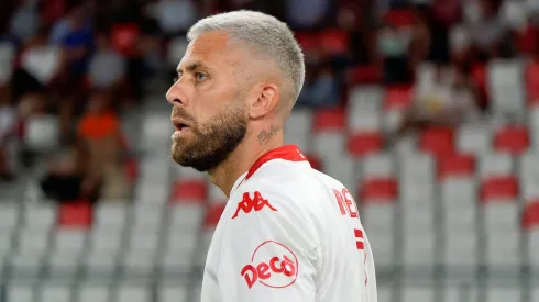 Menez sigue dando de qué hablar en el futbol internacional.