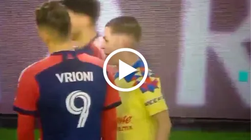 Álvaro Fidalgo realiza inesperado gesto a un jugador de New England