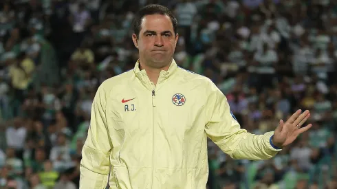 André Jardine debe tomar una decisión.