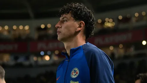 América negocia la continuidad de Igor Lichnovsky.