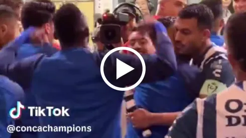 El cómico momento protagonizado por Julián Quiñones y Erick Sánchez en la Concachampions 2024