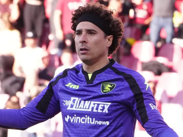 Guillermo Ochoa desciende por tercer vez en Europa y sin jugar