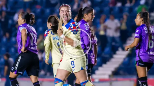 Katty sigue demostrando su magia con América.