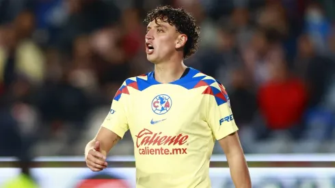 Raro mensaje de Igor Lichnovsky.