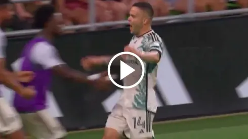 Cabecita suma seis goles en la MLS